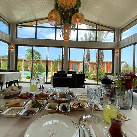 Hotel Cirali Hestia *